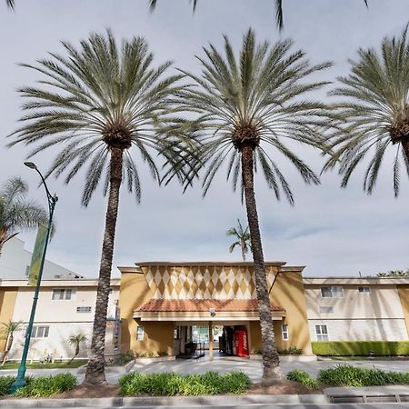 Americas Best Value Inn & Suites Anaheim Exteriér fotografie