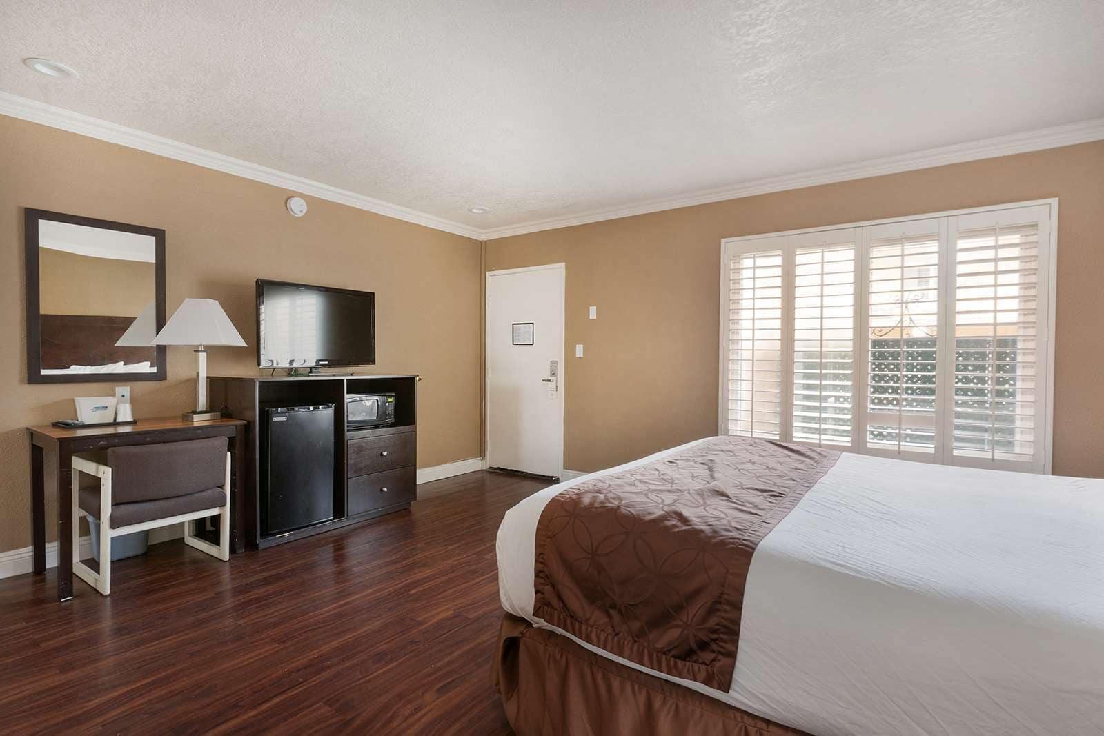 Americas Best Value Inn & Suites Anaheim Exteriér fotografie